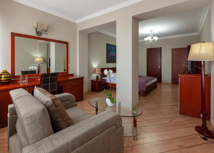 Penthouse Hotel